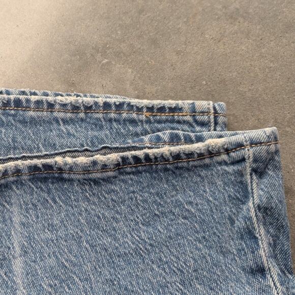 Levi's Flare Leg Jeans Wide Leg Size 30 Ribcage Bell Style Light Wash Y2K 90s - Picture 11 of 14